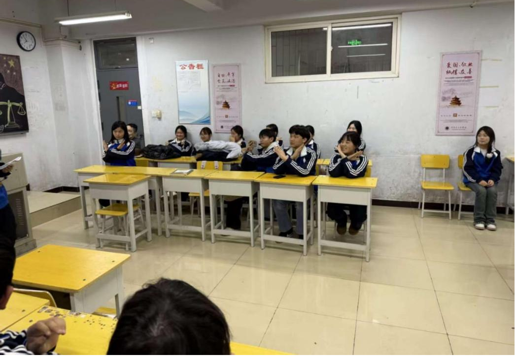 图片4.png 图片4.png