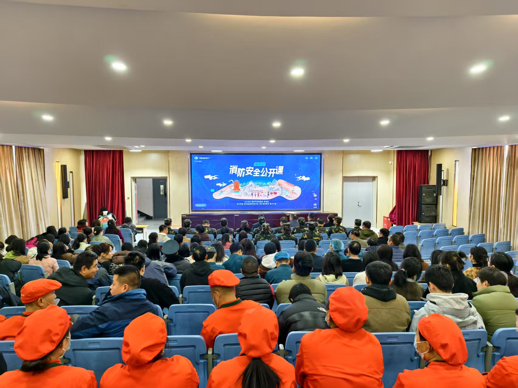 图片2.png 图片2.png